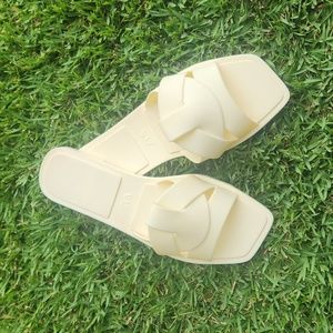 ZARA High Fashion Slip-On Slides Sandals Size 38-EU